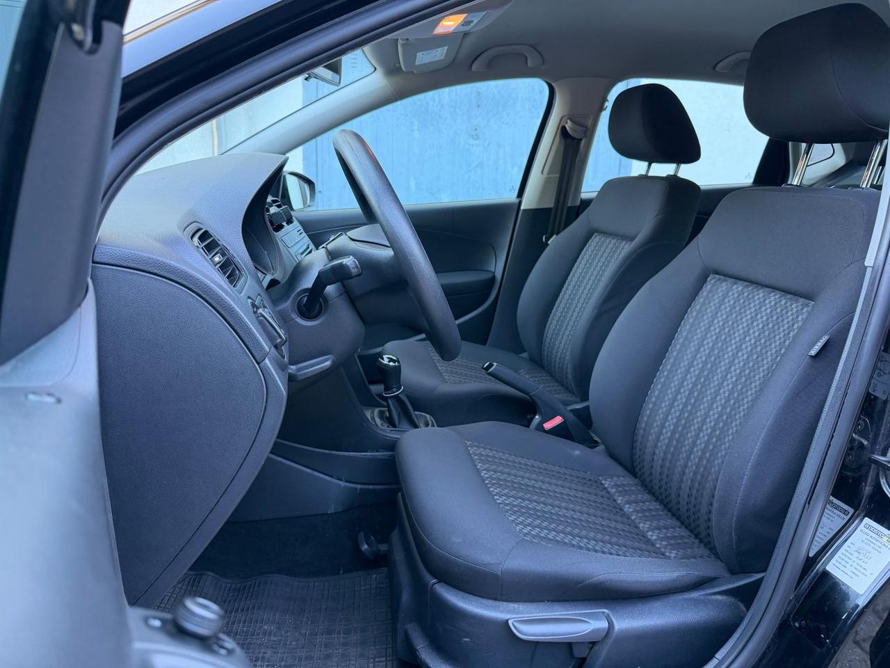 Volkswagen Polo 1.0 Trendline #11449