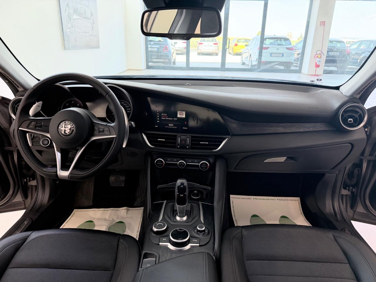 Alfa Romeo Giulia 2.2 Turbodiesel 180 CV AT8 Eco Business