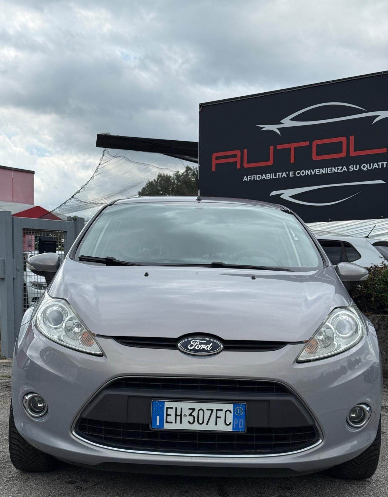 Ford Fiesta 1.4 TDCi 5p. Titanium 120.000
