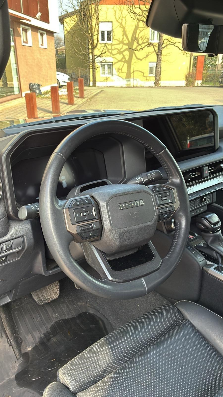 Toyota Land Cruiser 2.8 D4D A/T AWD First Edition