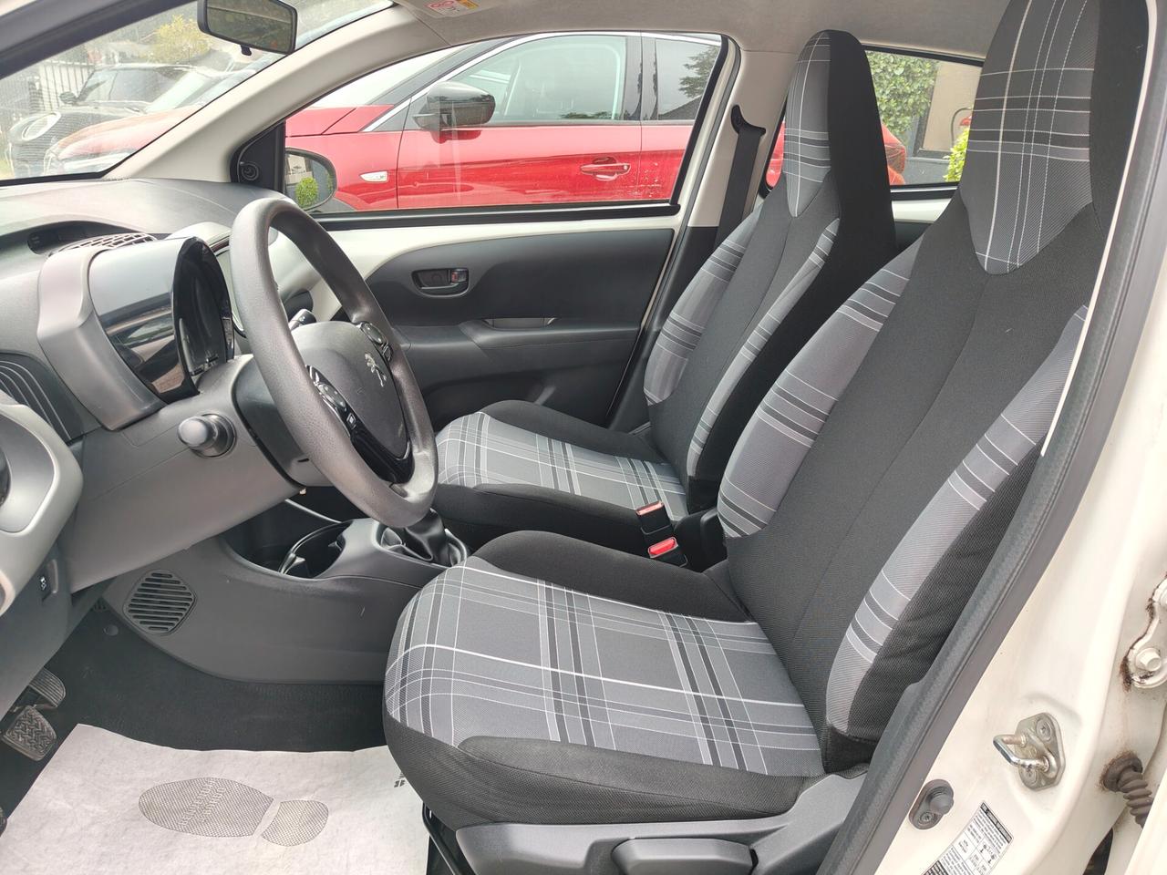 Peugeot 108 VTi 68 5 porte **SOLO 26000KM ** PREZZO REALE