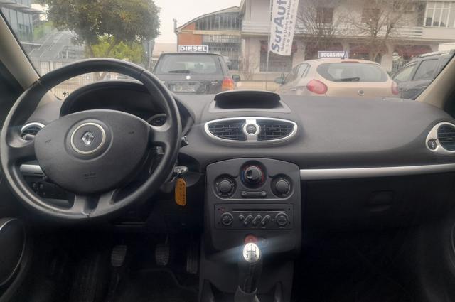 RENAULT Clio 1.2 5 porte Luxe
