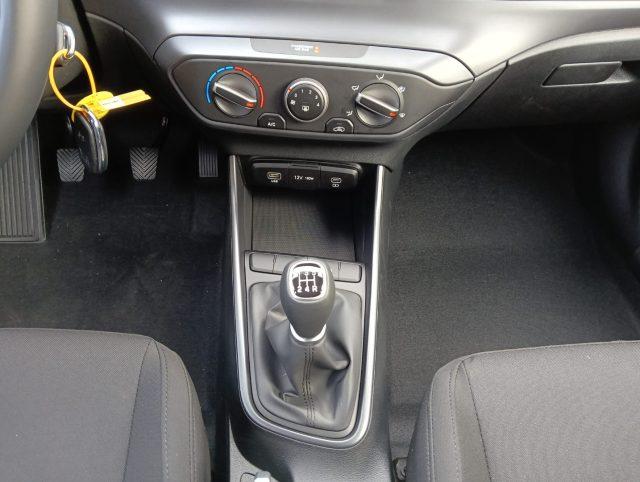 HYUNDAI i20 1.2 MPI MT Connectline