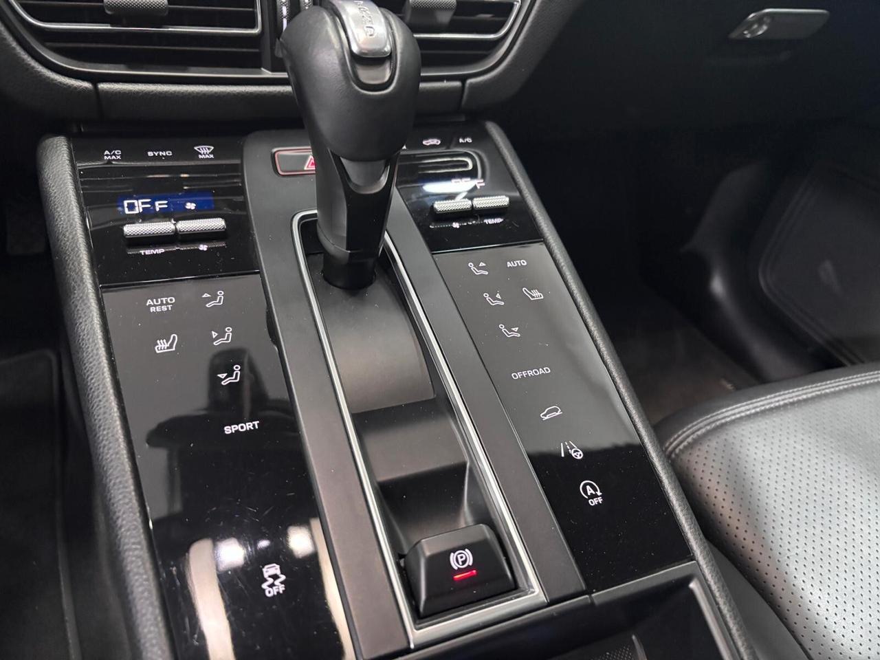 PORSCHE MACAN 2.0 265CV TETTO-NAVI-RETRO