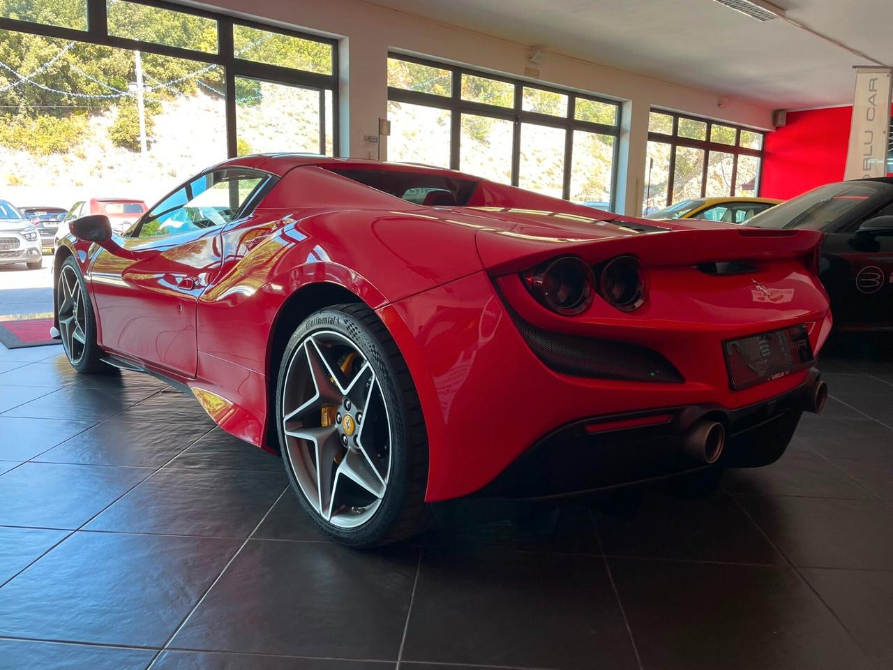 FERRARI F8 SPIDER 720cv IPERFULL