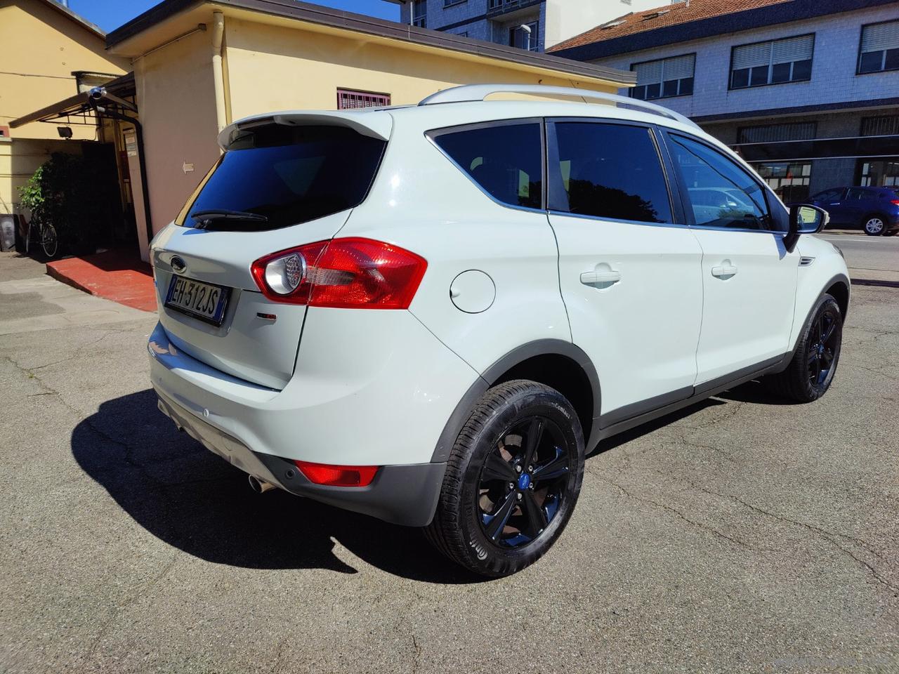 FORD Kuga 2.0 TDCi 140 CV 2WD Titanium OTTIMA