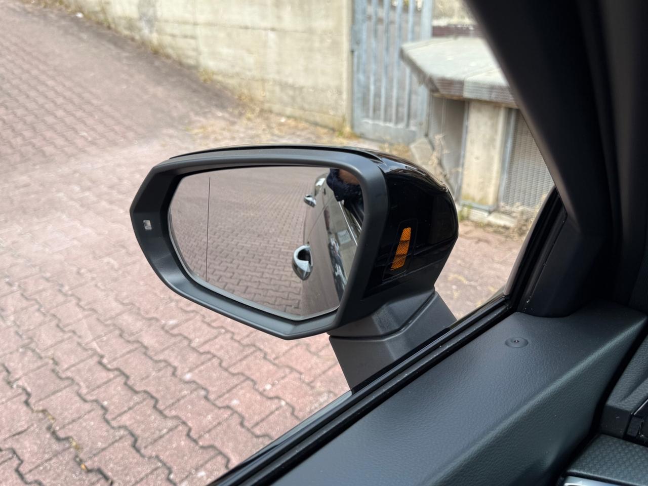Audi Q3 Sportback 45 TFSI e S tronic Identity Black