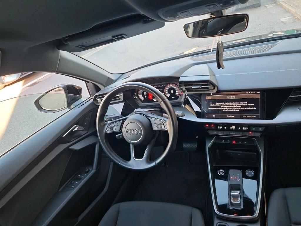AUDI A3 SEDAN 30 TDI 115CV S-TRONIC BUSINESS ATTRACTION ( FARI LED - VIRTUAL COCKPIT - CRUISE - NAVI - PARK ASSIST )