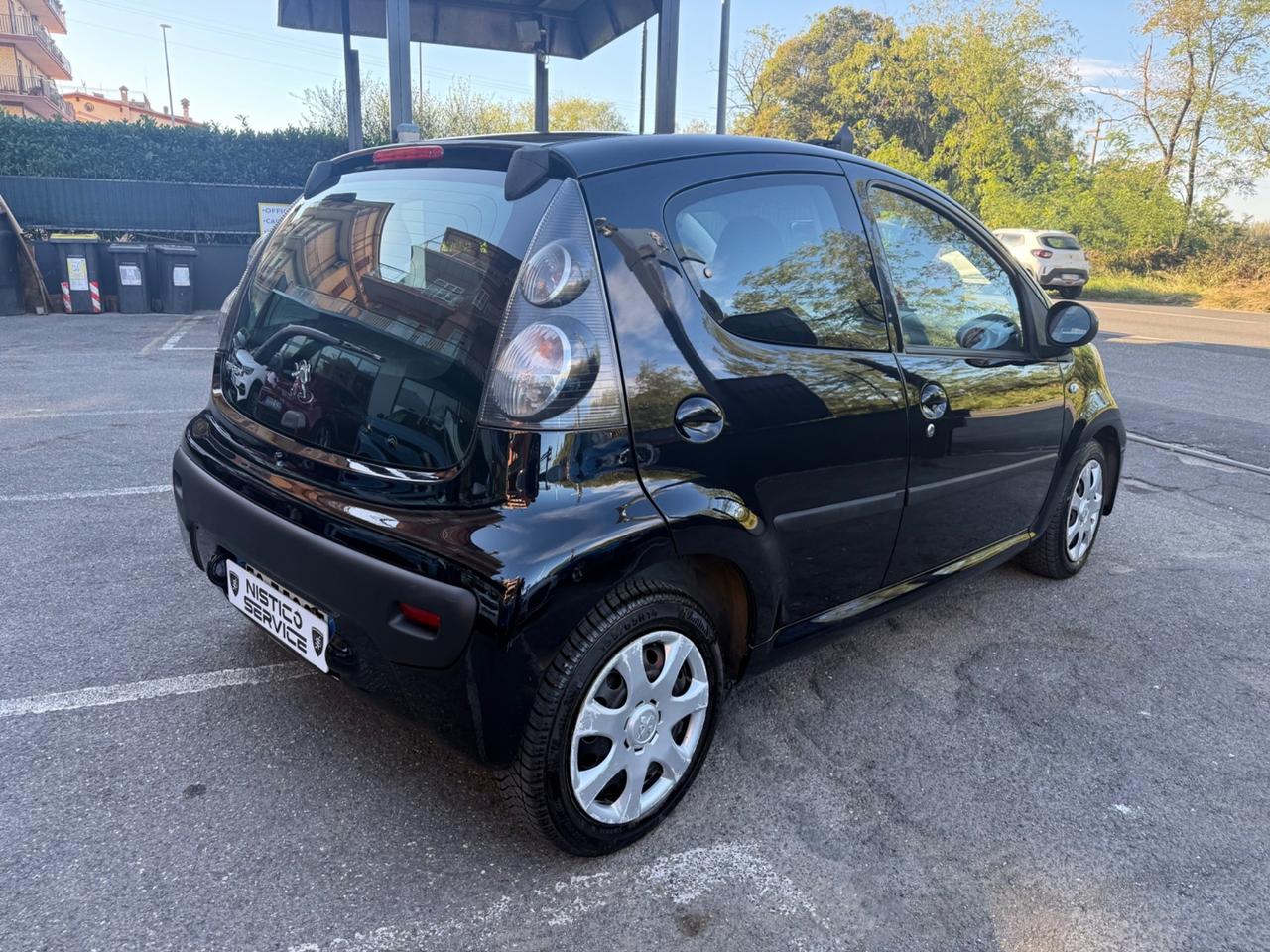 Peugeot 107 1.0 68CV 5p. Sweet Years 2Tronic