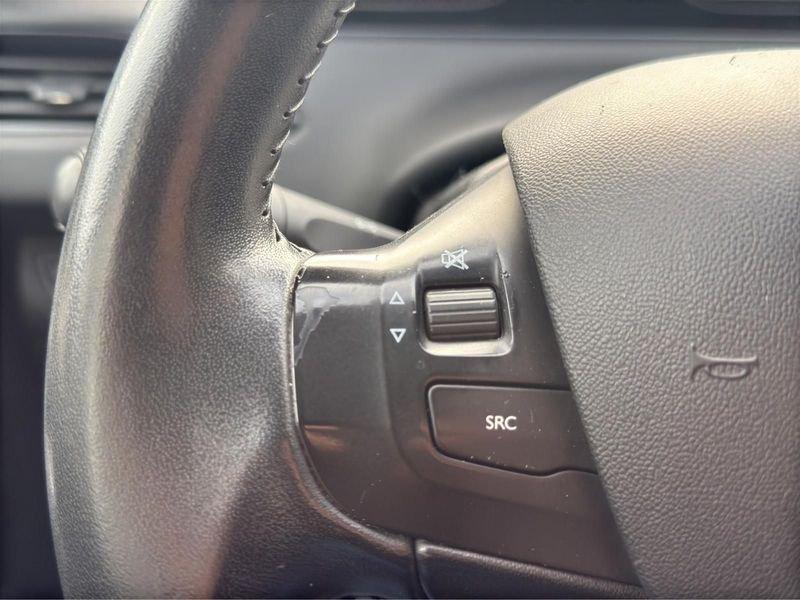 Peugeot 208 208 5p 1.2 PTech 82cv Active