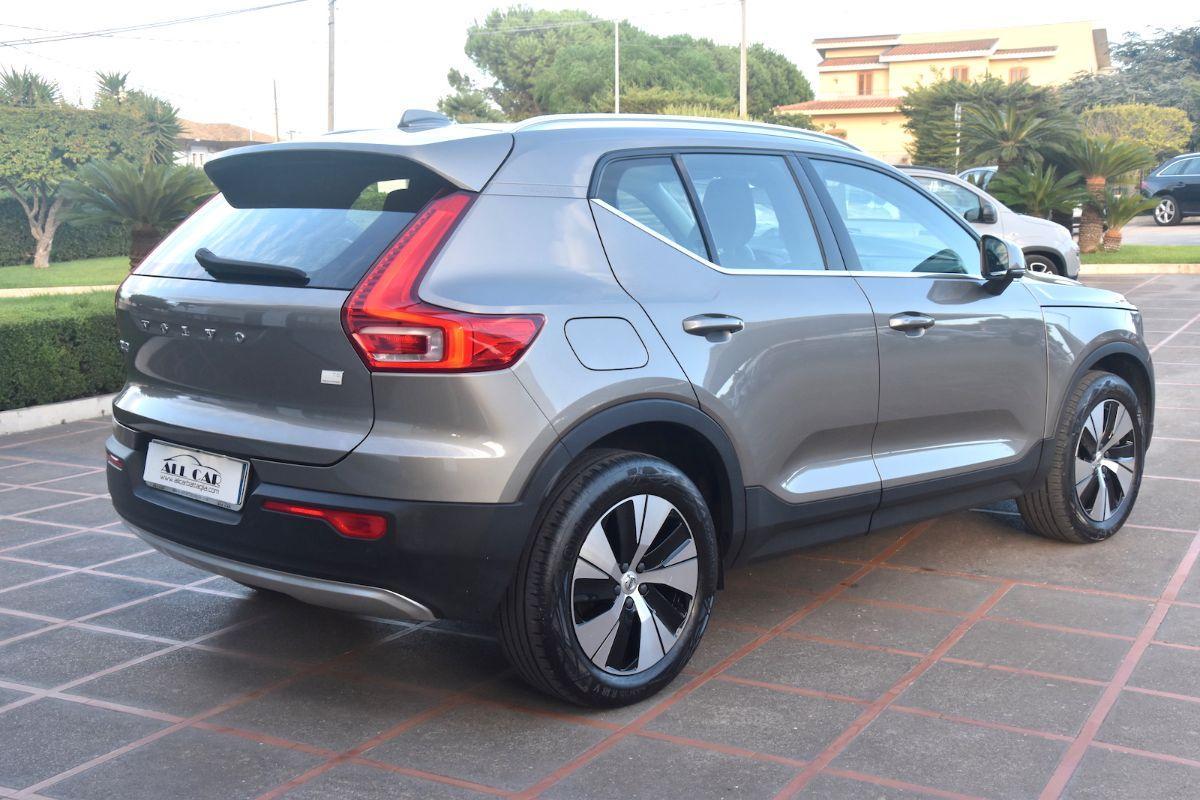 Volvo XC40 T5 Recharge Plug-in Inscription Expression