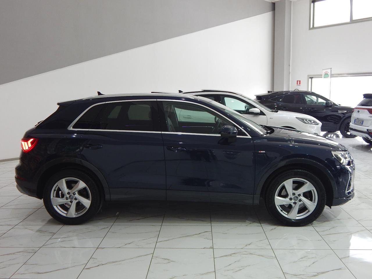 Audi Q3 35 2.0 TDI Business Advanced S-Tronic TETTO-PELLE