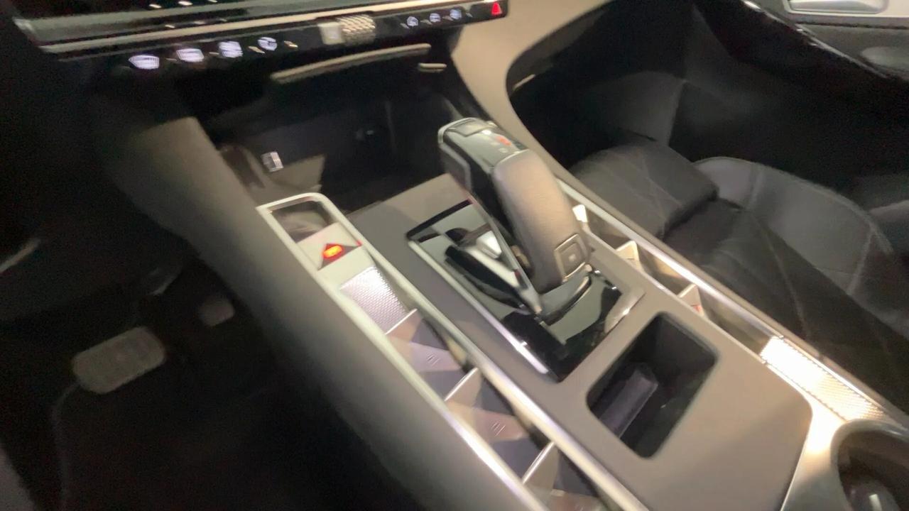 Ds 7 BlueHDi 130 aut. Rivoli