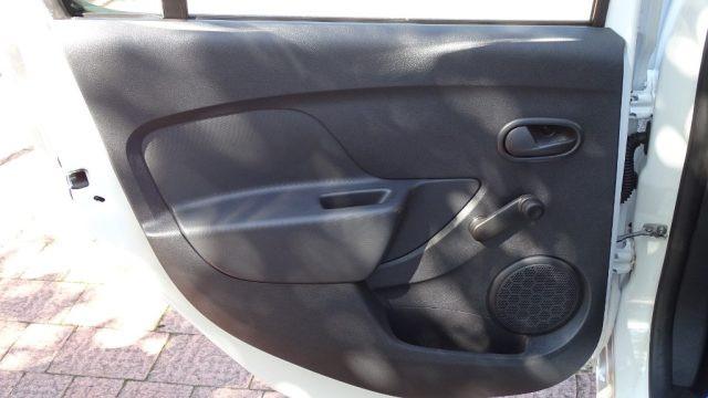 DACIA Sandero 1.2 75CVn cerchi in lega, Neopatentati, Garanzia..