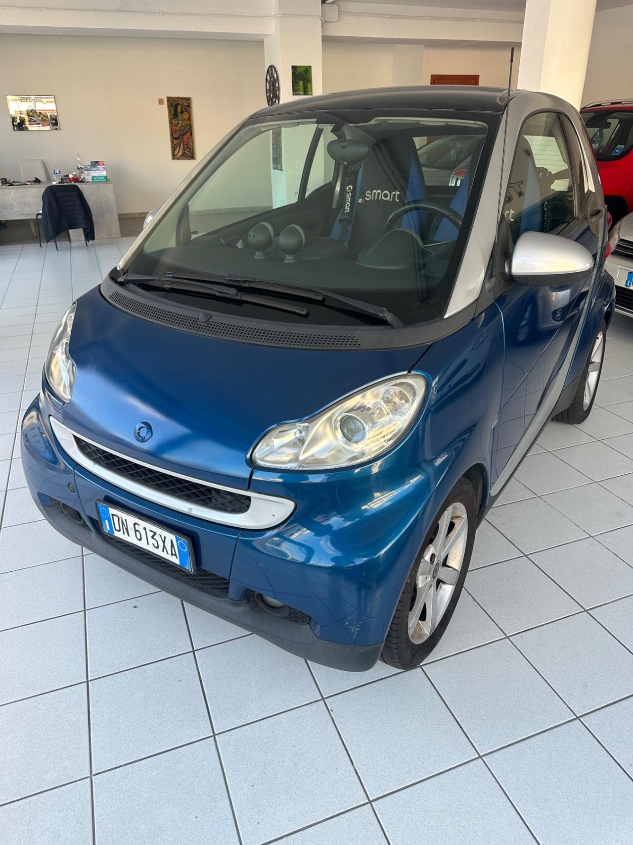 Smart ForTwo 1000 52 kW coupé passion