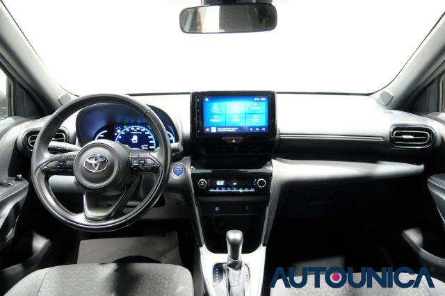 TOYOTA Yaris Cross 1.5 HYBRID 5PORTE E-CVT AWD-I 4x4 TREND FULL LED