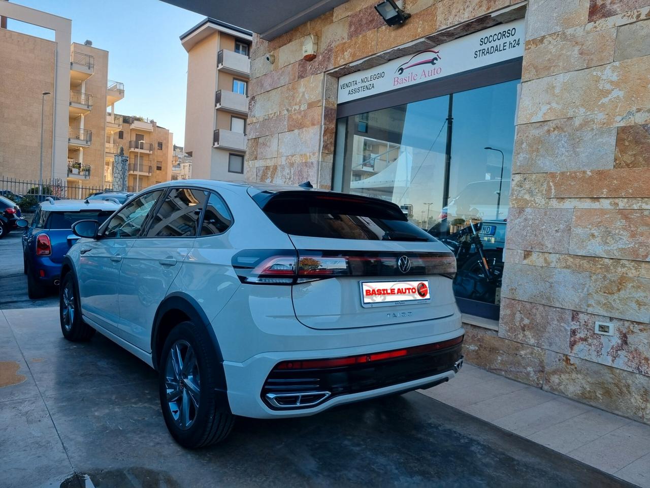 Volkswagen Taigo 1.0 TSI 110CV DSG R-Line