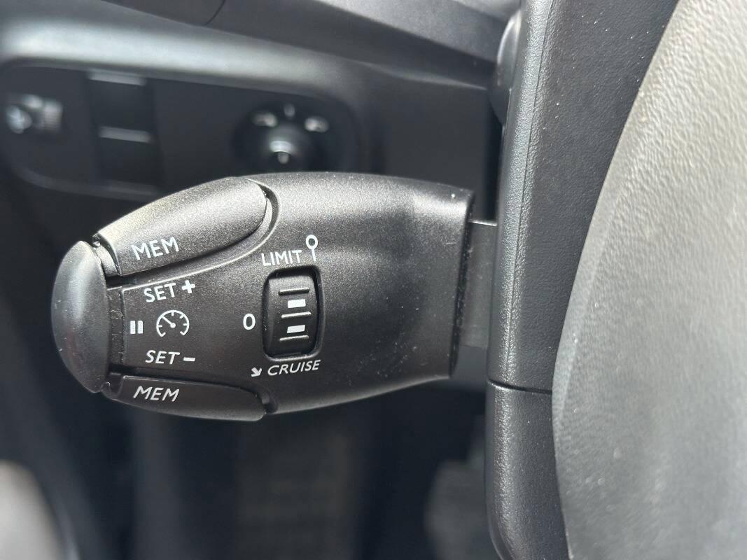 Citroen C3 1.5 bluehdi Feel s&s 100cv con CarPlay