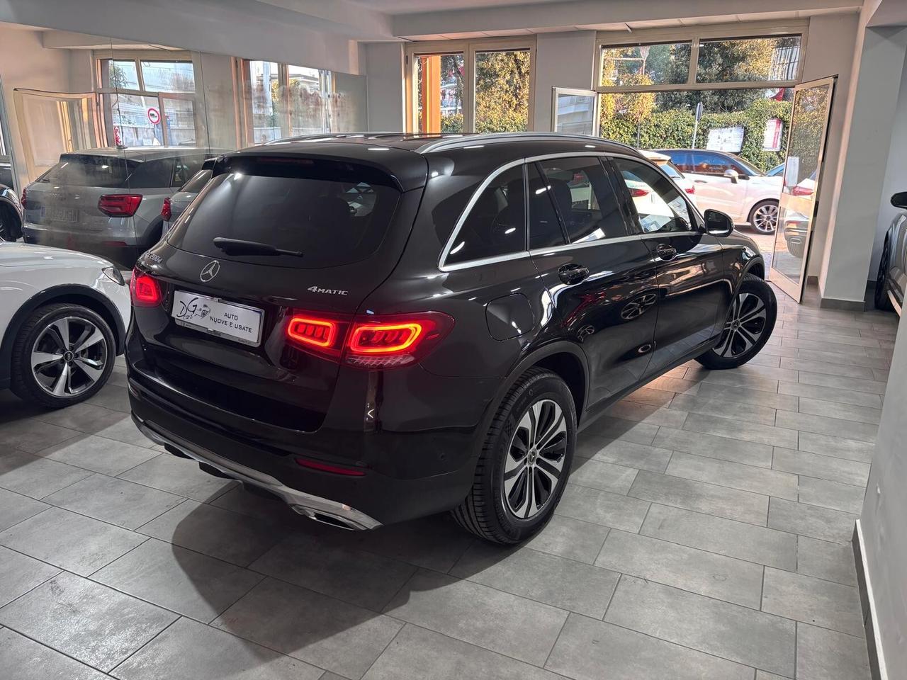 MERCEDES-BENZ GLC 200D 4MATIC VIRTUAL-NAVI-LED