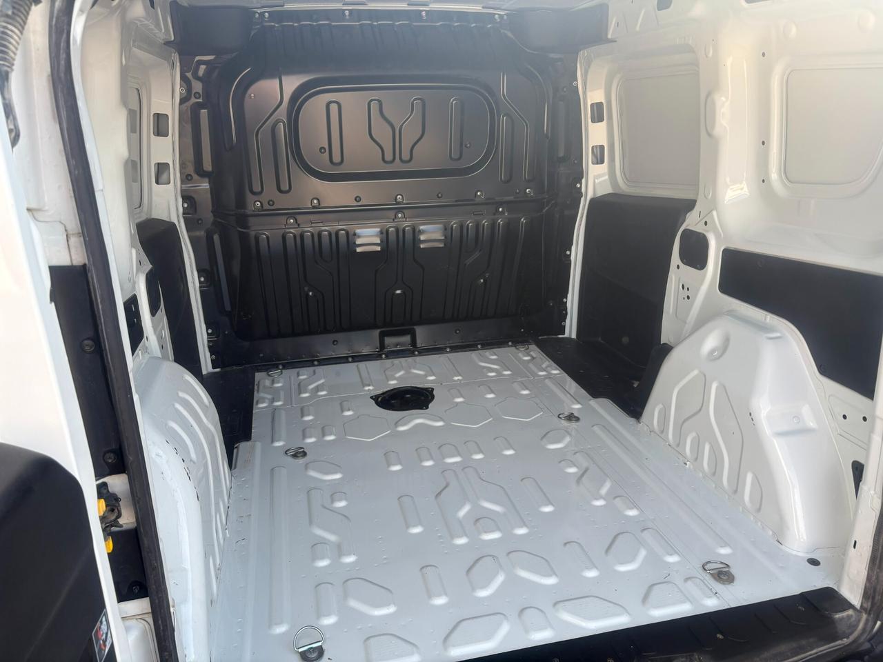FIAT DOBLO’ 1.6 MJT SeS Easy 67000 KM