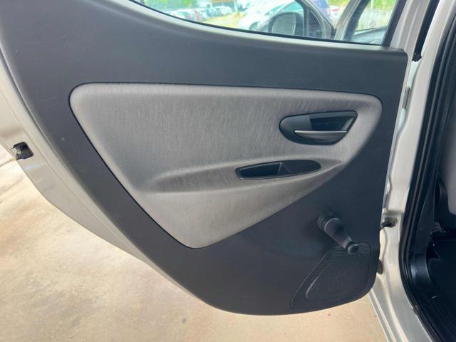 LANCIA Ypsilon 1.2 69 CV 5 PSOTI OK NEOP GPL FINO AL 07/2033