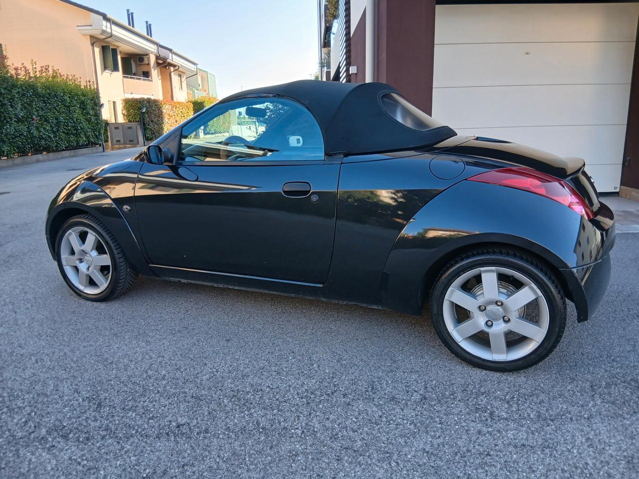 Ford Ka StreetKa 1.6 leather Collection in pronta consegna