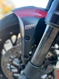 Ducati Diavel 1198 Carbon Edition "Leggi le caratteristiche"