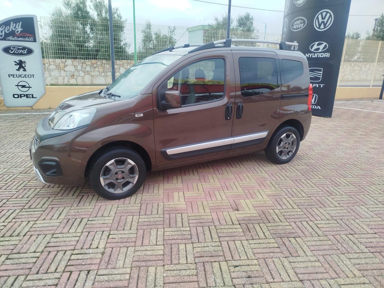 Fiat Qubo 1.3 MJT 80 CV Trekking