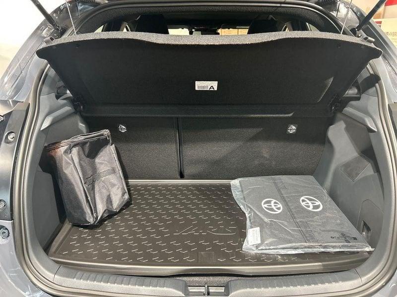 Toyota Yaris Hybrid 130 Premium