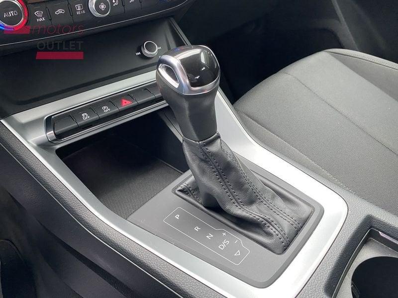 Audi Q3 Q3 SPB 35 TFSI S TRONIC Business Plus