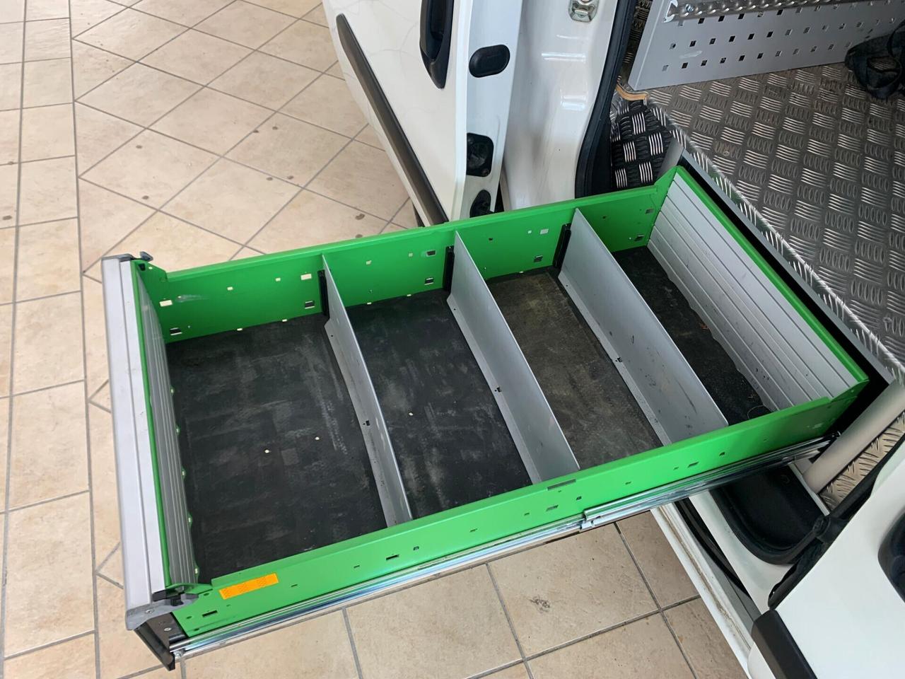 Fiat 1.4 natural power Business Atrezzato+inverter 220v