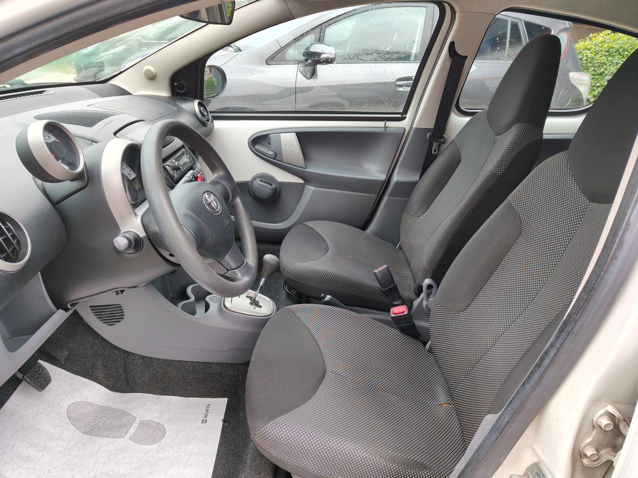 Toyota Aygo 1.0 12V CAMBIO AUTOMATICO PREZZO REALE