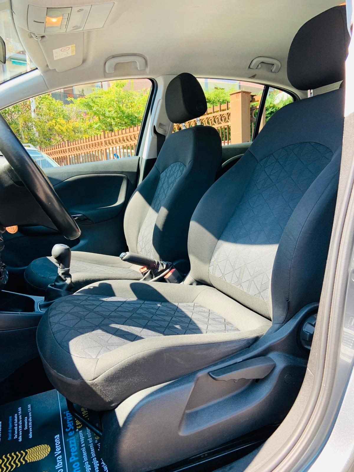 Opel Corsa 1.2 5 porte Innovation