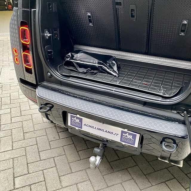 Land Rover Defender 90 5.0 V8 525 CV AWD Auto Carpathian Edition