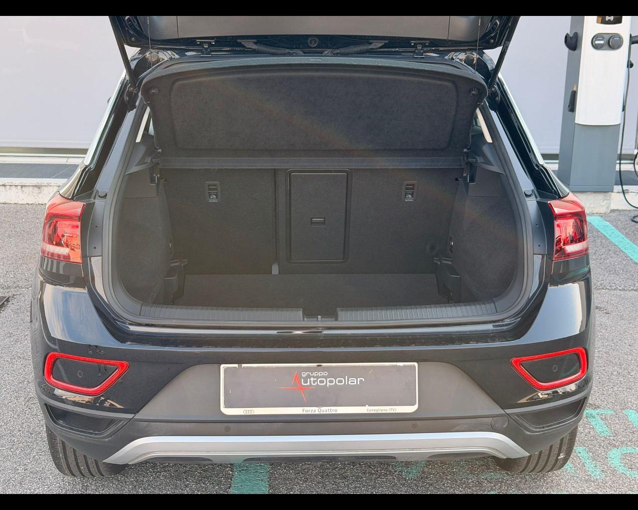 VOLKSWAGEN T-ROC 1.5 TSI LIFE