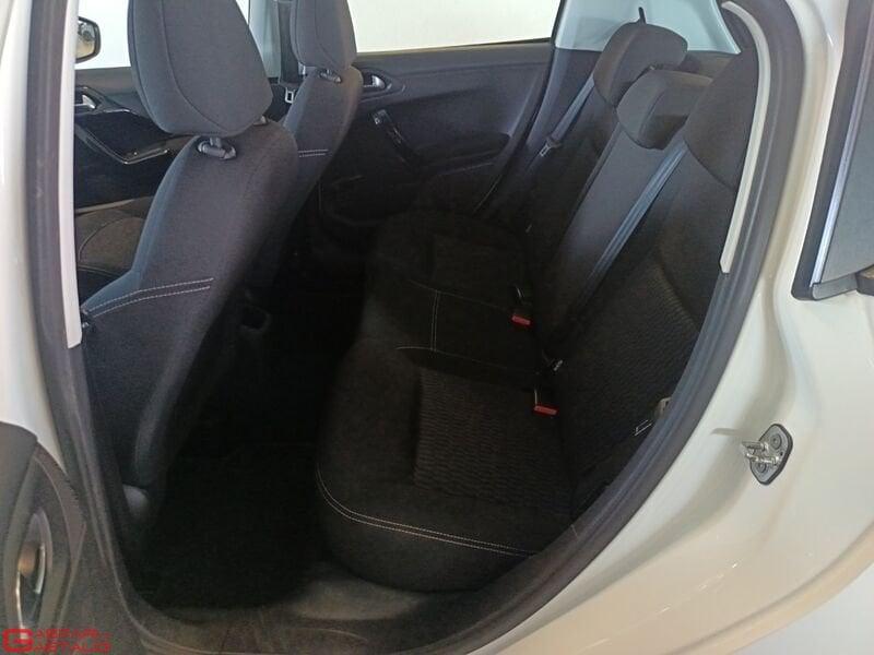 Peugeot 208 ALLURE PureTech 82cv GPL