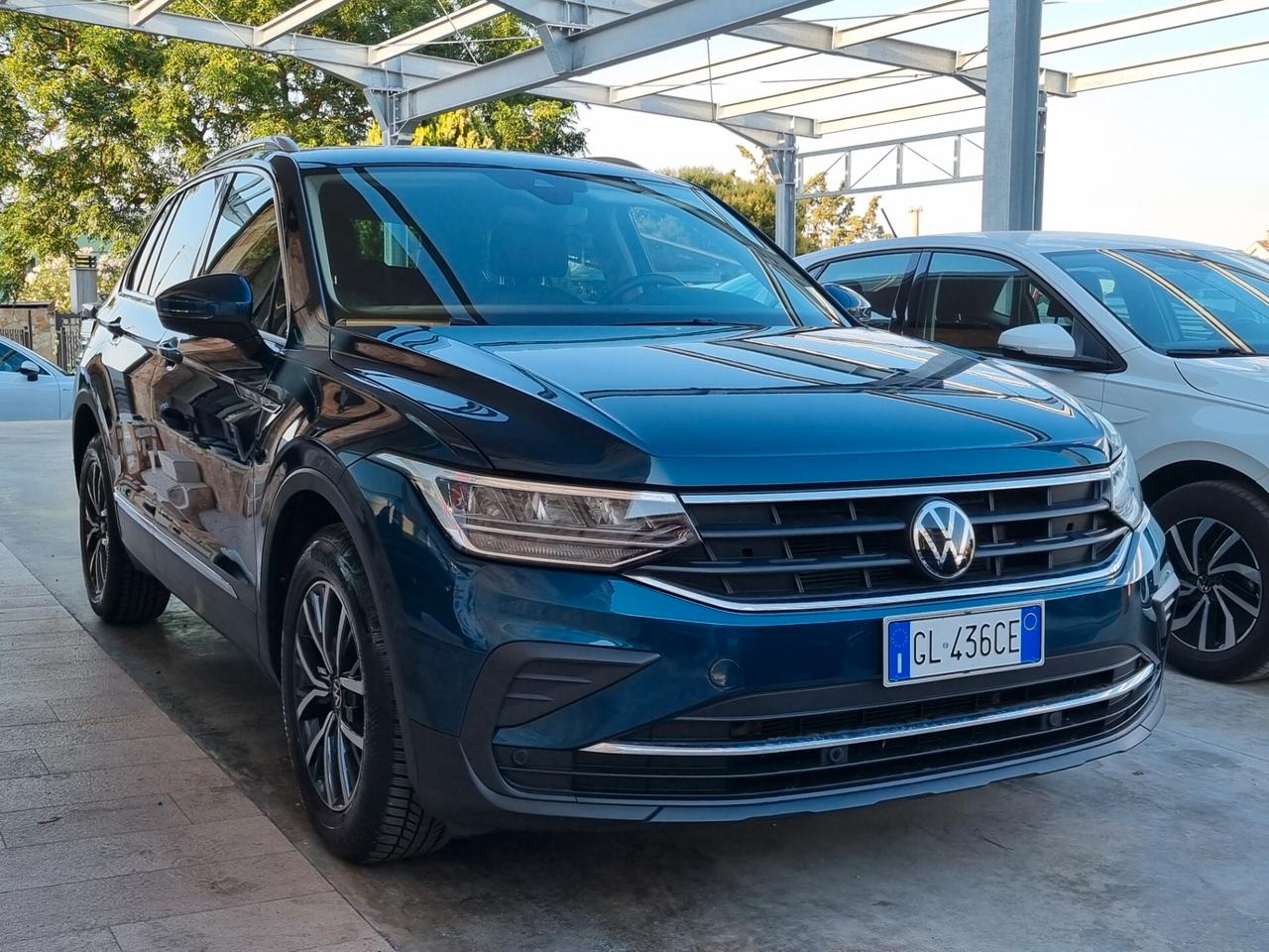 Volkswagen Tiguan II 2021 2.0 tdi Life 150cv dsg