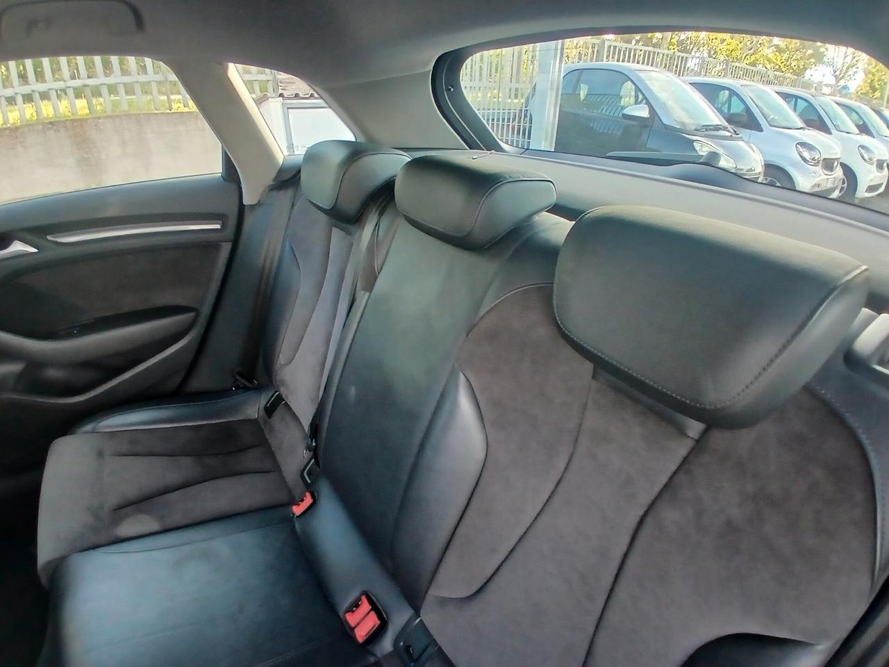 Audi A3 SPB 30 TDI S tronic Business