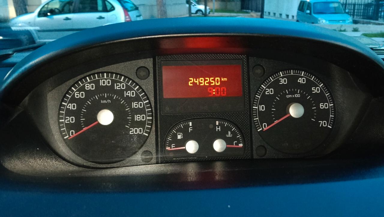 FIAT IDEA 1.3 MTJ-2006