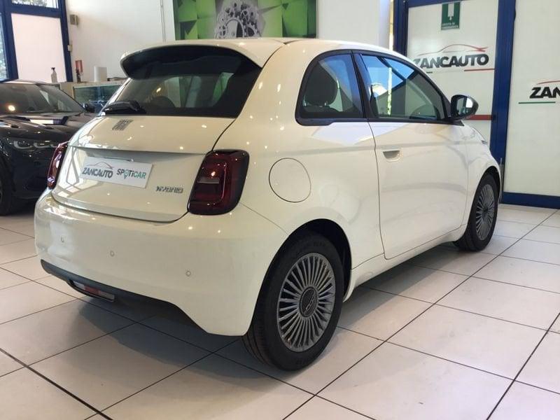FIAT 500 Hybrid Hybrid Icon MY26