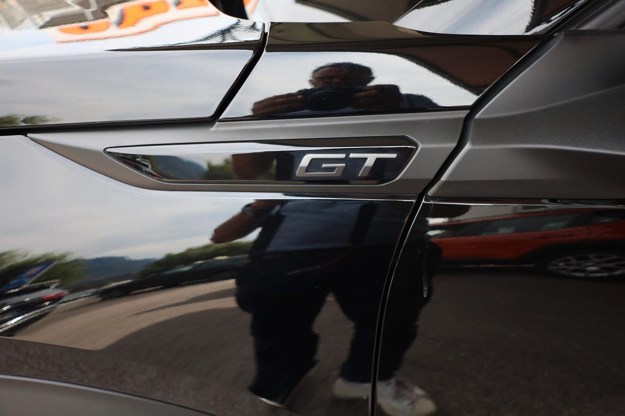 PEUGEOT 2008 BlueHDi 130 S&S EAT8 GT