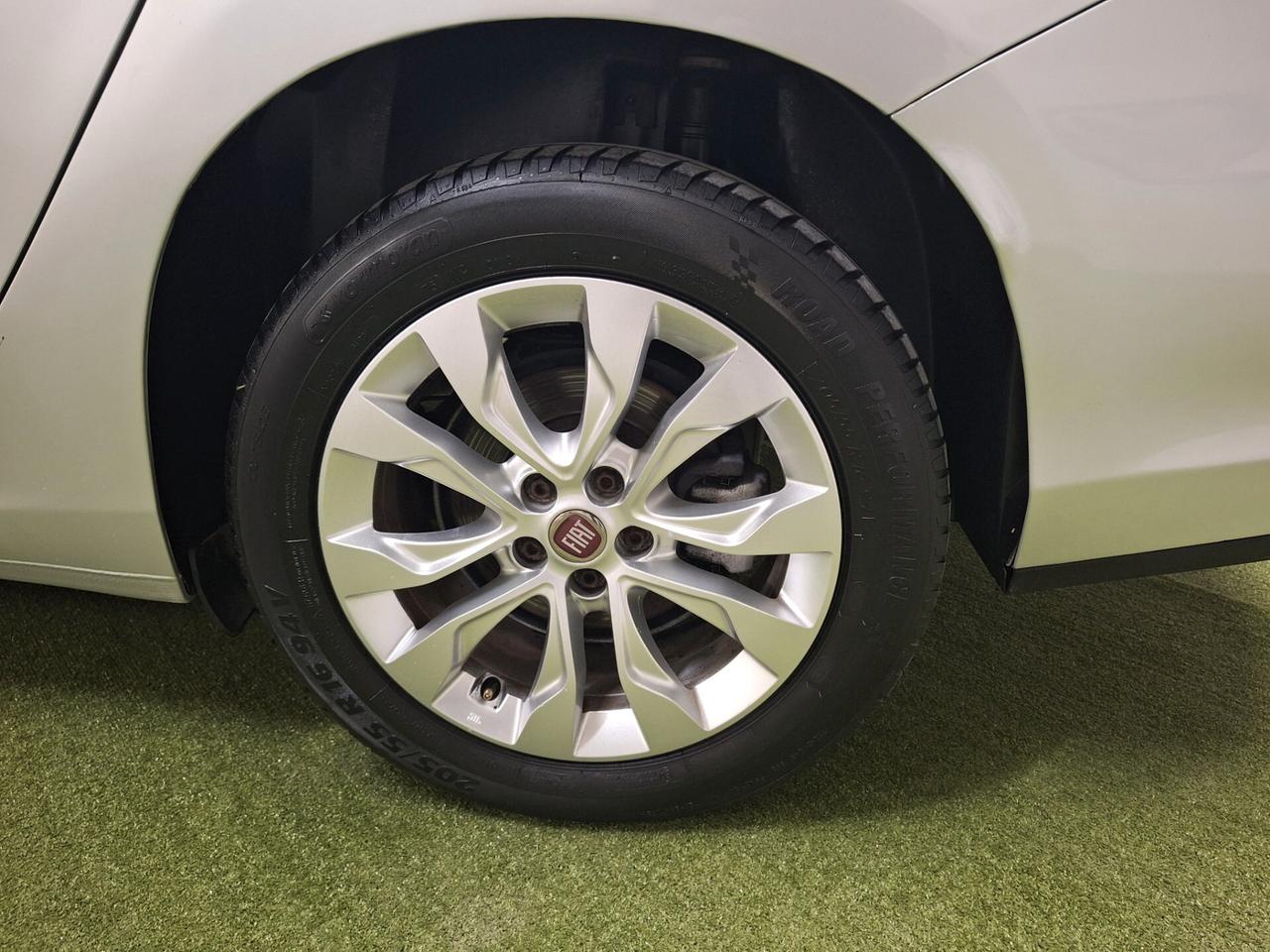 Fiat Tipo 1.6 Mjt S&S 5 porte S-Design