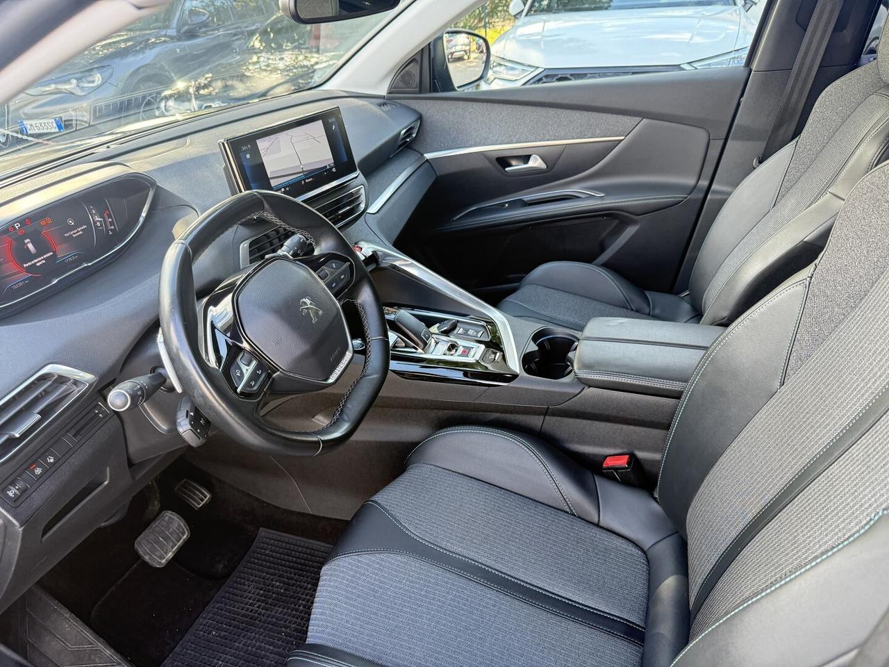 PEUGEOT 5008 1.5TDCI 4X4 GT LINE 7 POSTI