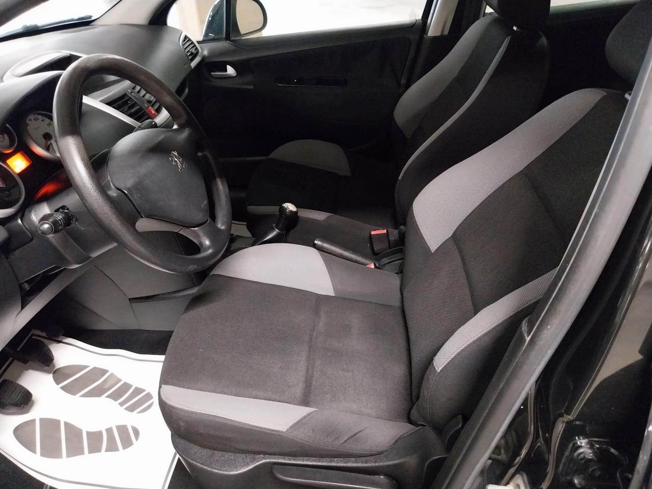 Peugeot 207 1.4 HDi 70CV 5p. Energie Sport - ok neopatentati