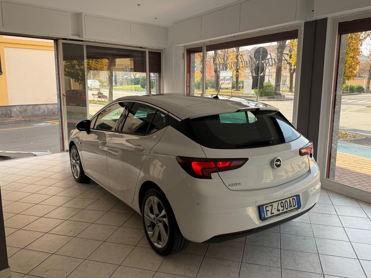 Opel Astra 1.6 CDTi 110CV Start&Stop 5 porte Innovation