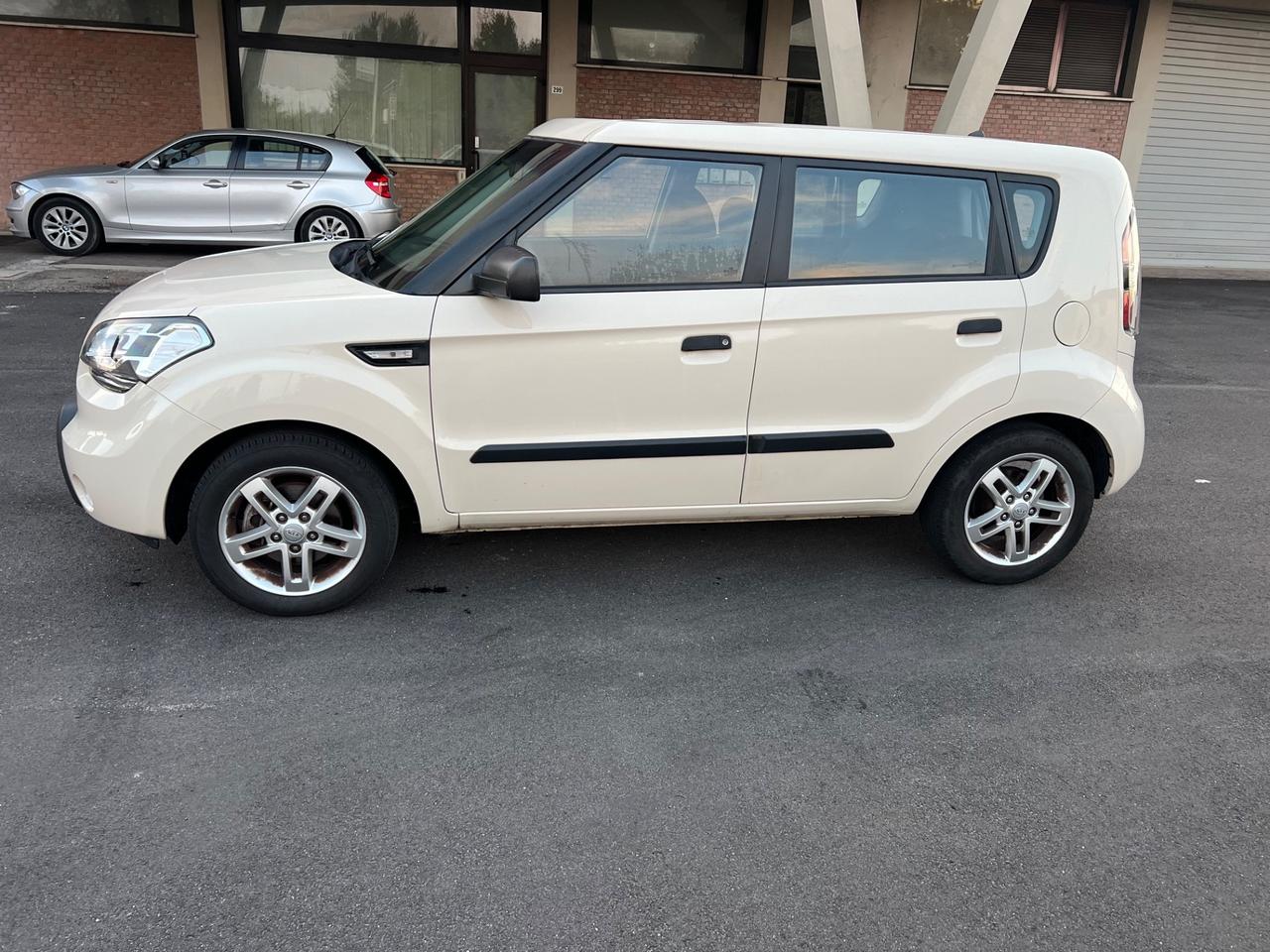 Kia Soul 1.6 CVVT Cool