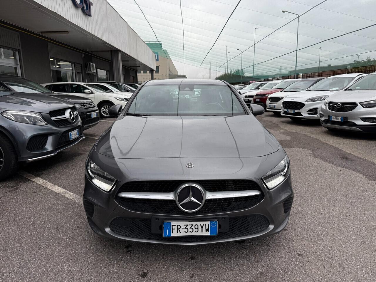 Mercedes Benz A 200 / EURO 6C / BENZINA / AUTOMATICA