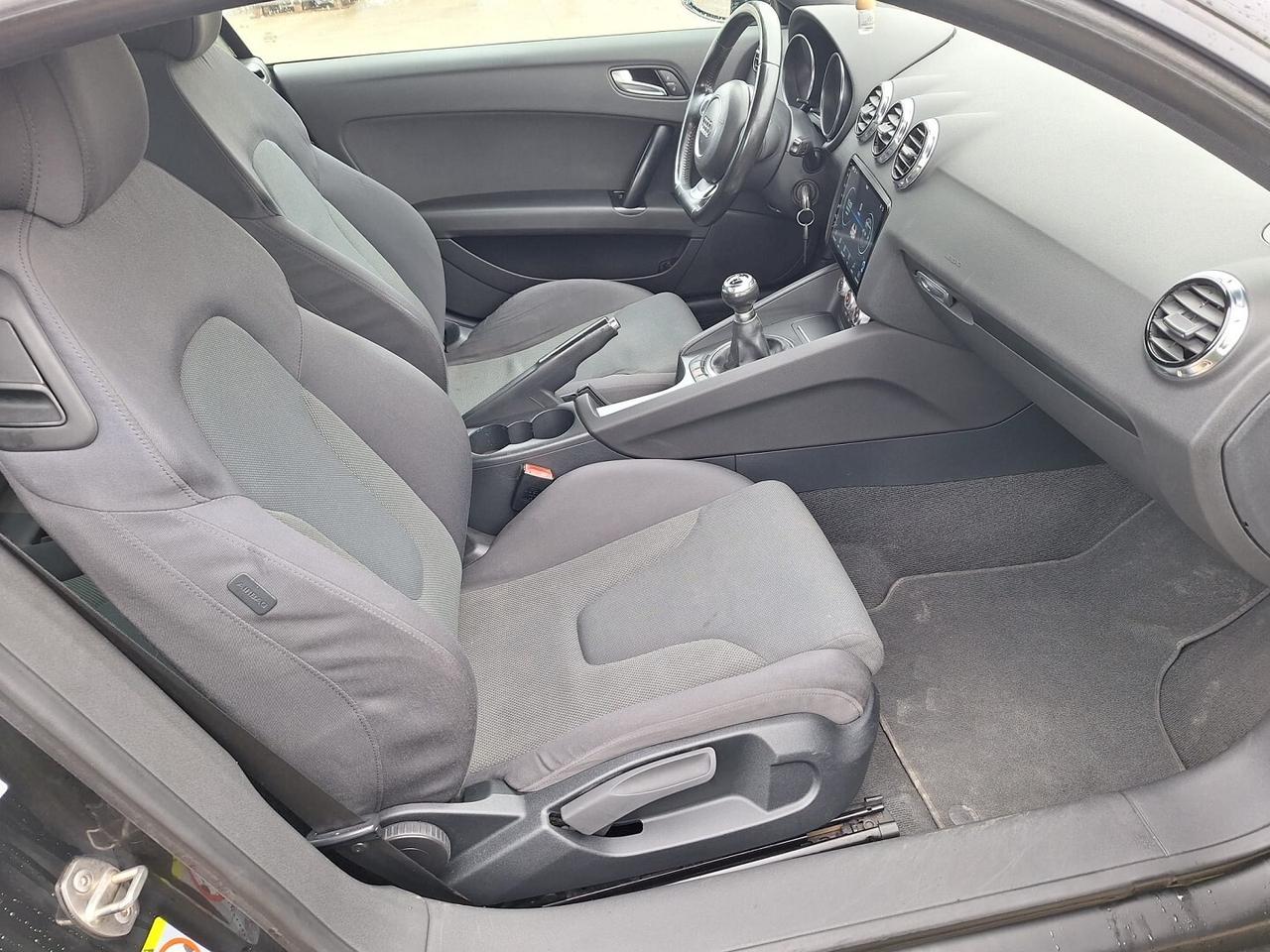 Audi TT 1.8 TFSI 160cv Fari Xeno , Da vetrina