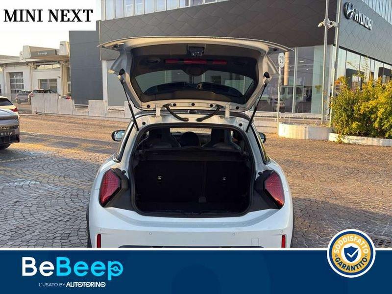 MINI Cooper John Works MINI 3P 2.0 S JCW AUTO