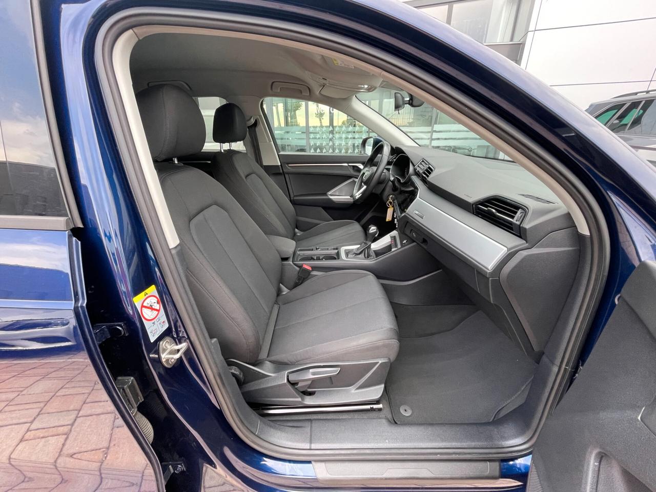 Audi Q3 35 TDI S tronic Business